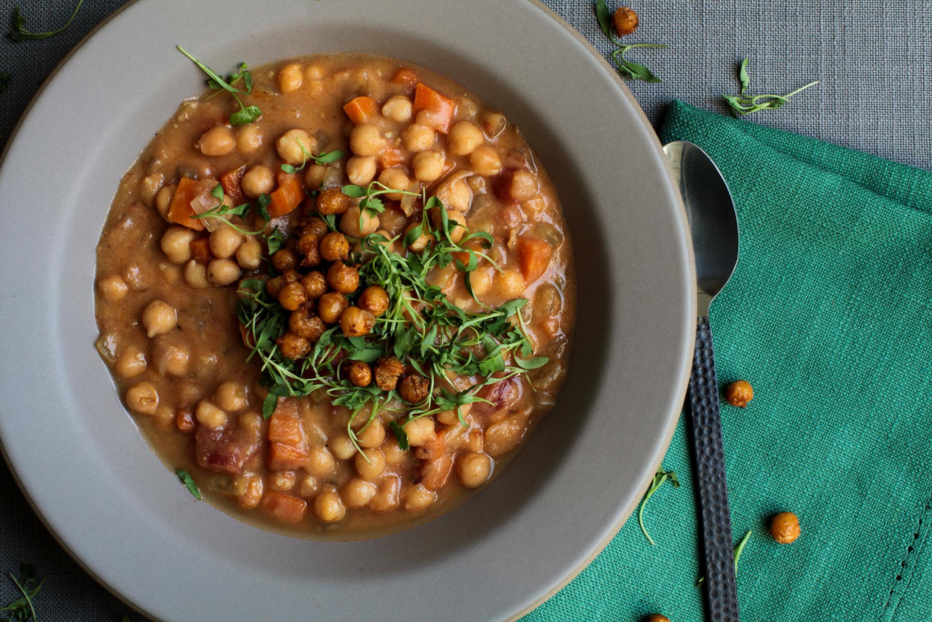 Chickpea Soup with Ras el Hanout Spice